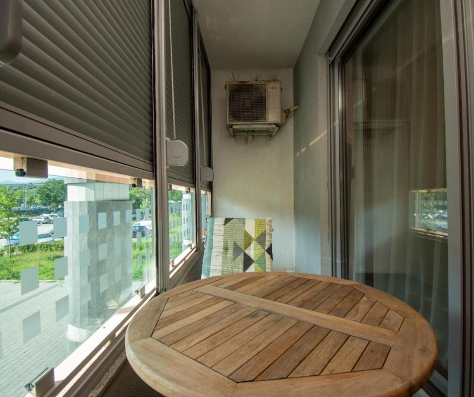 Maxim Compass Apartment Podgorica Exterior foto